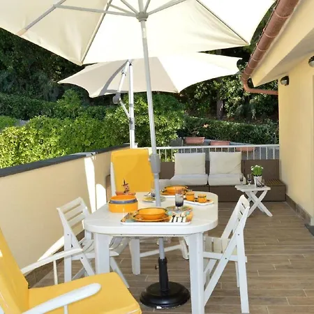 Ferienwohnung Fur 4 Personen Ca 35 M In Moneglia, Italienische Riviera Italienische Westkuste *